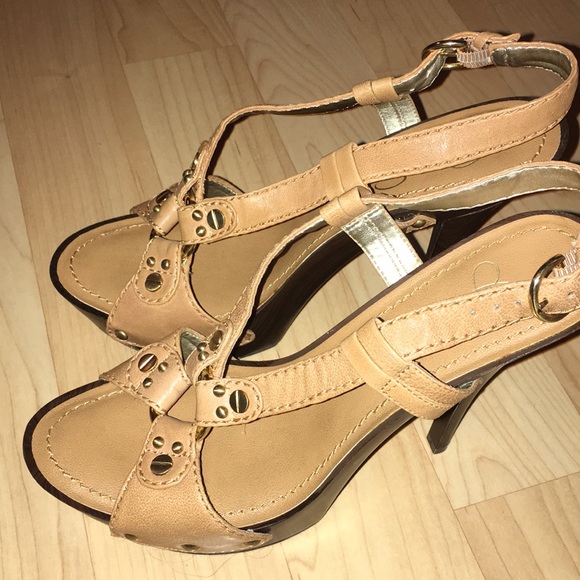 Jessica Simpson Gody heels - Picture 5 of 7
